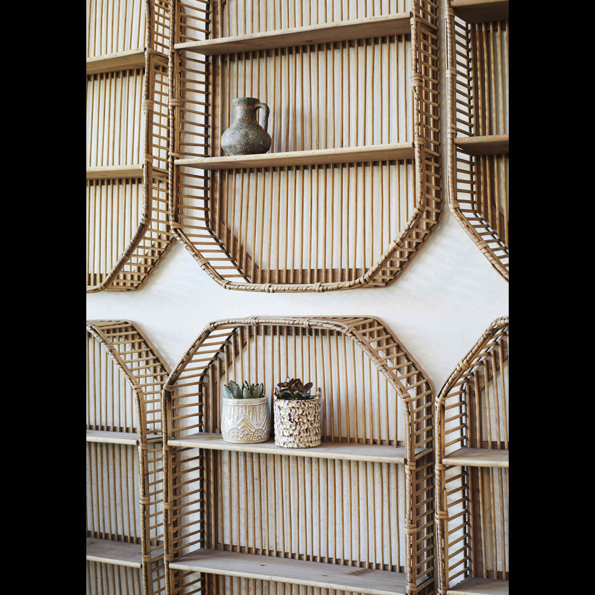 Rectangular bamboo shelf